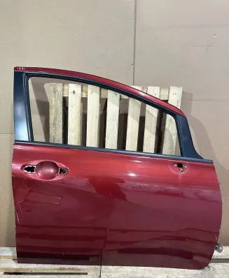 Nissan Note (E12) Front door