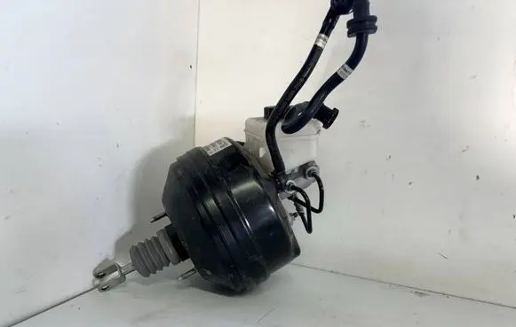 BMW 1 F20 F21 Brake booster 6798418 0204259552 22202230032