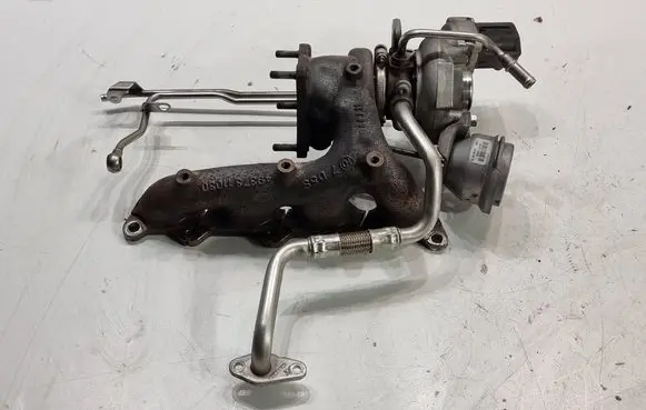 Volkswagen Golf VI Turbo 4937301004 TD025M207T23 06H145710D