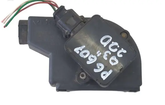 Peugeot 607 Throttle valve position sensor 9643365680 445821001002 19602