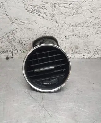 Mercedes-Benz C W204 Dashboard side air vent grill/cover trim A2048306754