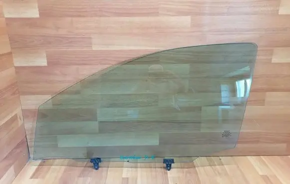Nissan Qashqai Front door window glass four-door 80301JD000 803011YA0B 43R001582