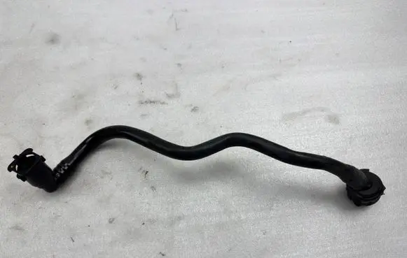 Volvo XC90 Engine coolant pipe/hose 31493034