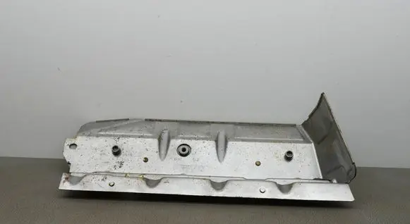 Audi Q3 8U Heat shield in engine bay 06H129597K