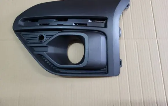 Dacia Sandero Front fog light trim/grill 62090113