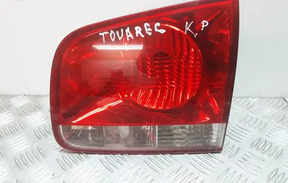 Volkswagen Touareg I Tailgate rear/tail lights 7L6945094J10S