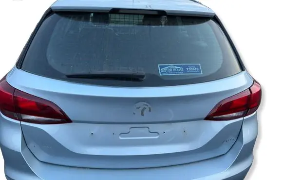 Opel Astra K Tailgate/trunk/boot lid 