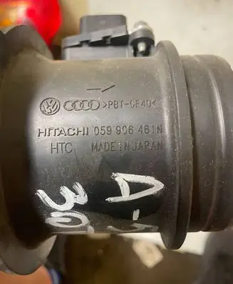 Audi A5 8T 8F Mass air flow meter 059906461N
