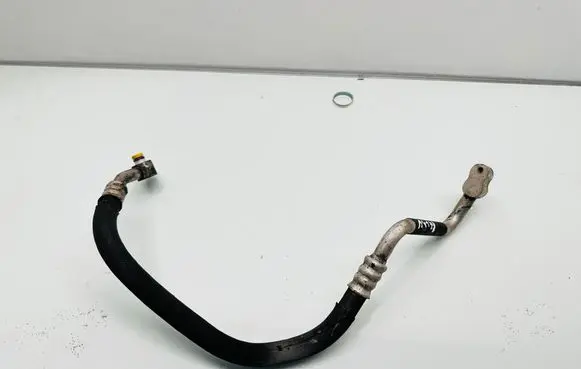 Air conditioning (A/C) pipe/hose