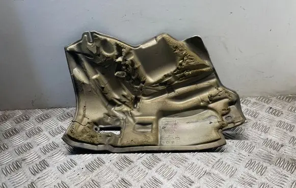 BMW 5 F10 F11 Heat shield in engine bay 7810840
