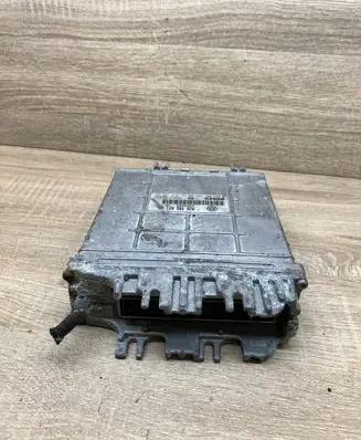 Volkswagen PASSAT B5 Engine control unit/module 028906021GK 0281001654