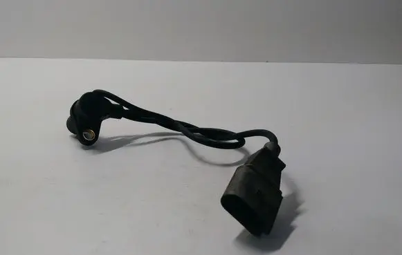 Volkswagen Golf IV Crankshaft position sensor 0261210