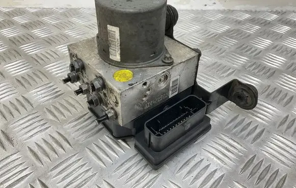 Audi Q3 8U ABS Pump 5N0614109BA