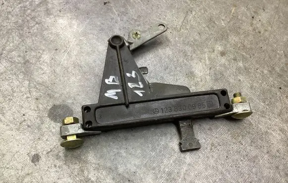 Mercedes-Benz W123 Sensor 1238300985