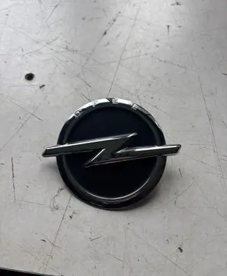 Opel Zafira C Manufacturer badge logo/emblem 13266394 132663194 4613