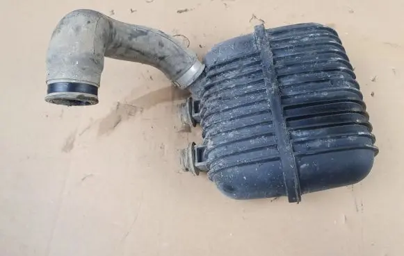 Audi A6 S6 C6 4F Other engine bay part