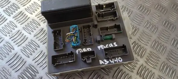 Ford Focus Fuse box set 98ag14a073ag 518234802