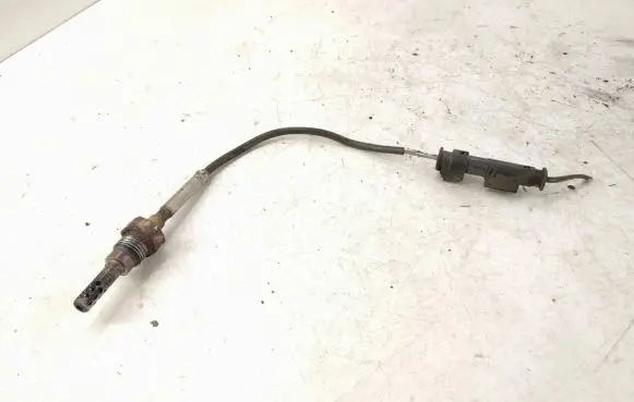 Mercedes-Benz B W245 Lambda probe sensor 0051539328 A0051539328