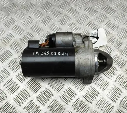 Mercedes-Benz C W205 Starter motor A6519062800 0001139065