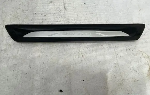 BMW 3 F30 F35 F31 Front sill trim cover 25891810
