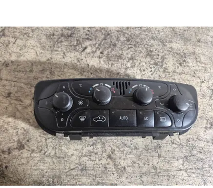 Mercedes-Benz CLK A208 C208 Climate control unit 9140010485 2038300785