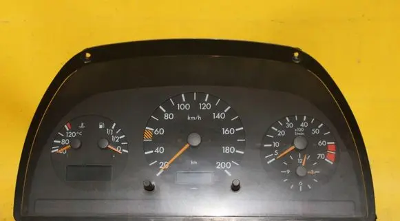 Mercedes-Benz Vito Viano W638 Speedometer (instrument cluster)