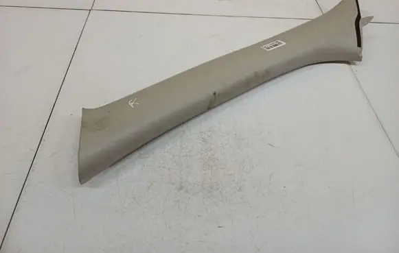 Mazda 3 II (C) pillar trim A046927