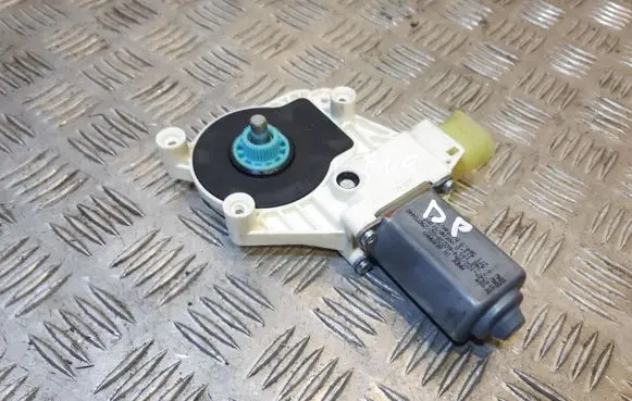 BMW 5 F10 F11 Front door window regulator motor 914547102