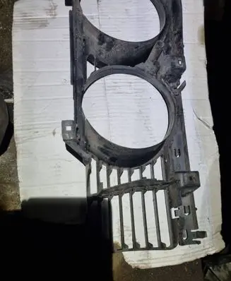 BMW 5 E34 Under headlight/headlamp trim 