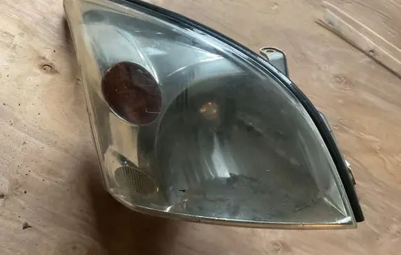 Toyota Land Cruiser (J120) Headlight/headlamp