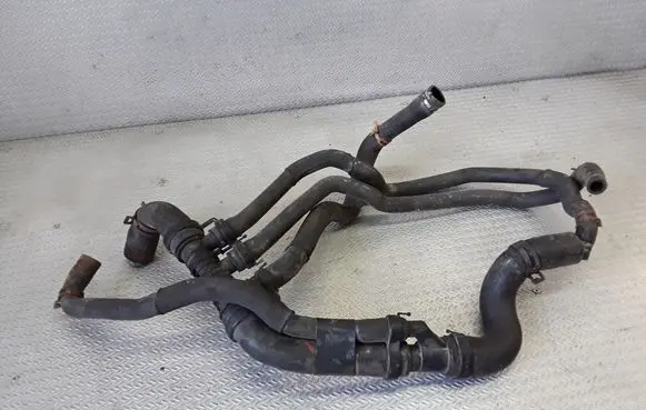 Renault Megane II Engine coolant pipe/hose 800388115