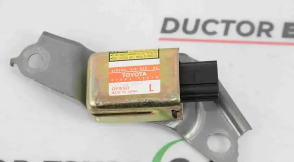 Lexus RX 300 Airbag deployment crash/impact sensor 8983448010