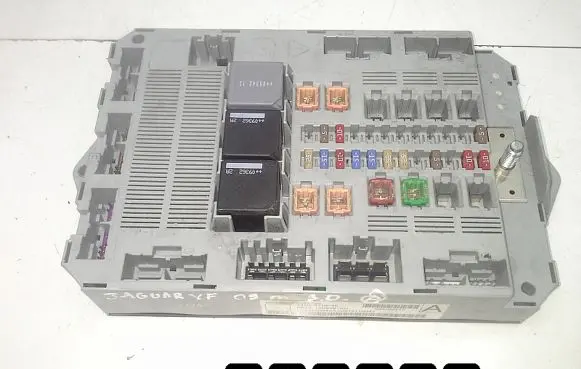Jaguar XF Fuse module 9X2314D628AC