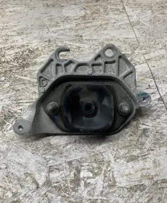 Nissan Juke II F16 Engine mounting bracket 112532302r