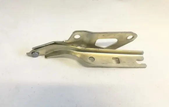 Volkswagen Tiguan Engine bonnet/hood hinges 5NN823302