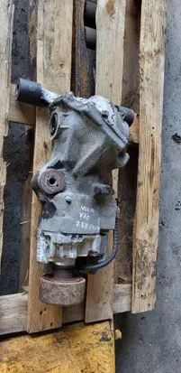 Volvo V70 Rear differential 08689632