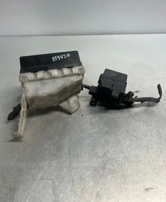 Nissan X-Trail T30 Fuse box set 243804M480