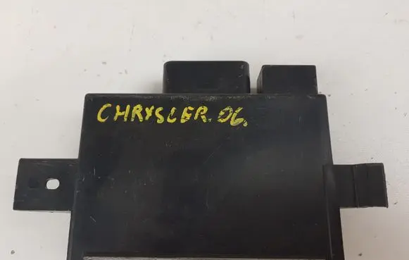 Chrysler Grand Voyager IV Tailgate/trunk control unit/module P04686687AP