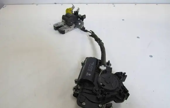 Audi A5 8T 8F Tailgate/trunk/boot lift motor 3V5827887B