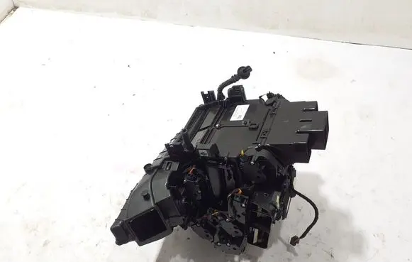 Audi A6 S6 C9 4L Interior heater climate box assembly 8B1820005AS