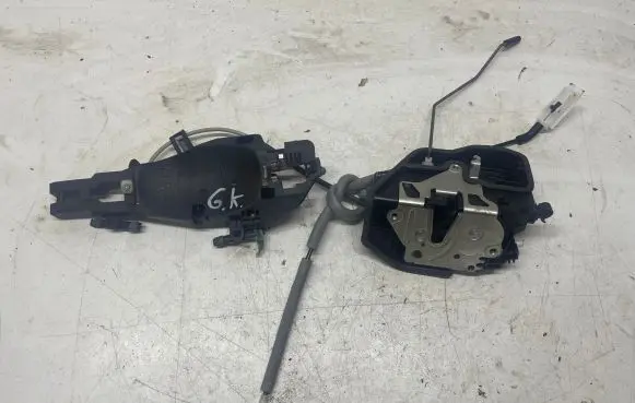 BMW X5 E70 Rear door lock A053702 7202147