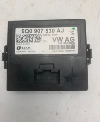Volkswagen Golf VII Gateway control module 5Q0907530AJ
