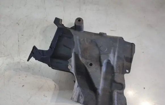 BMW 5 GT F07 Other engine bay part
