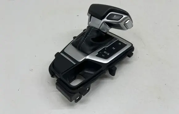 Audi Q5 SQ5 FY Gear shifter surround trim plastic 80C713111C