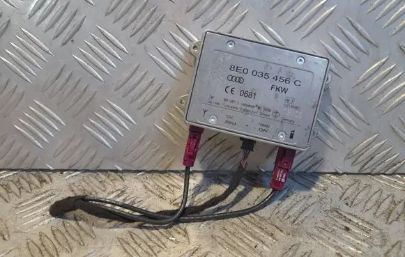Audi A6 S6 C6 4F Antenna control unit 8E0035456C 09104112
