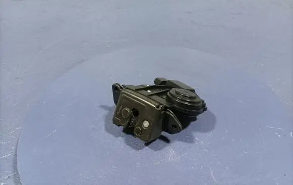 Toyota Urban Cruiser (XP110) Tailgate/trunk/boot lock/catch/latch