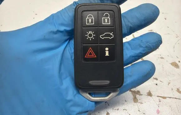 Ignition key/card
