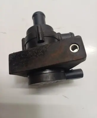 Audi A3 S3 8P Electric auxiliary coolant/water pump 30950090