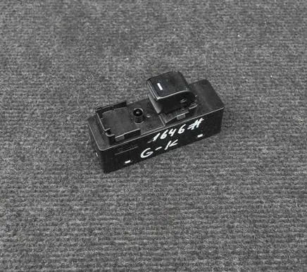 Mazda 6 Electric window control switch GLF266380A