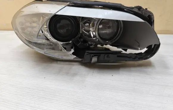 Headlight/headlamp